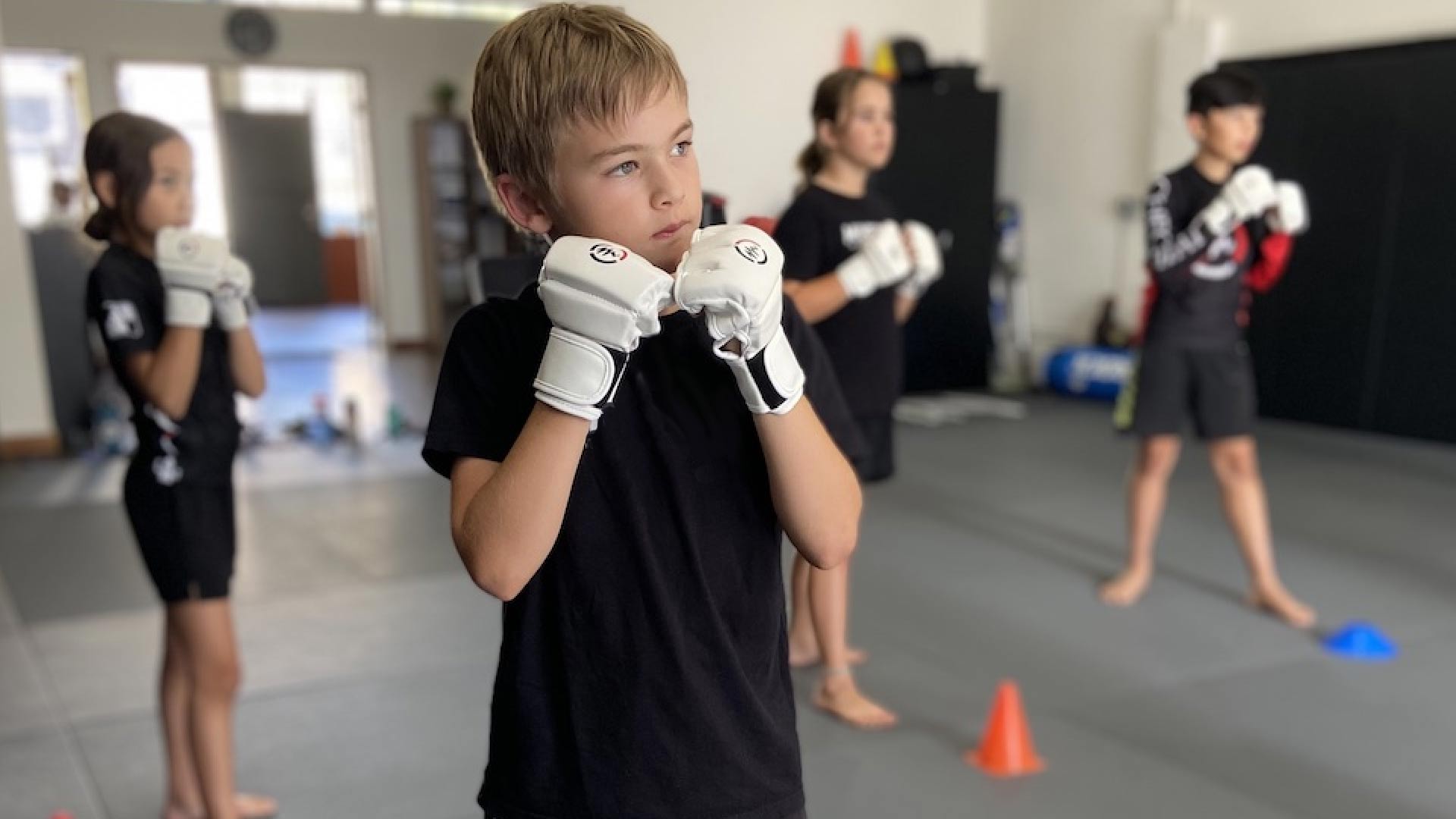 Escuela de artes marciales mixtas para niños en Guarenas y Guatire